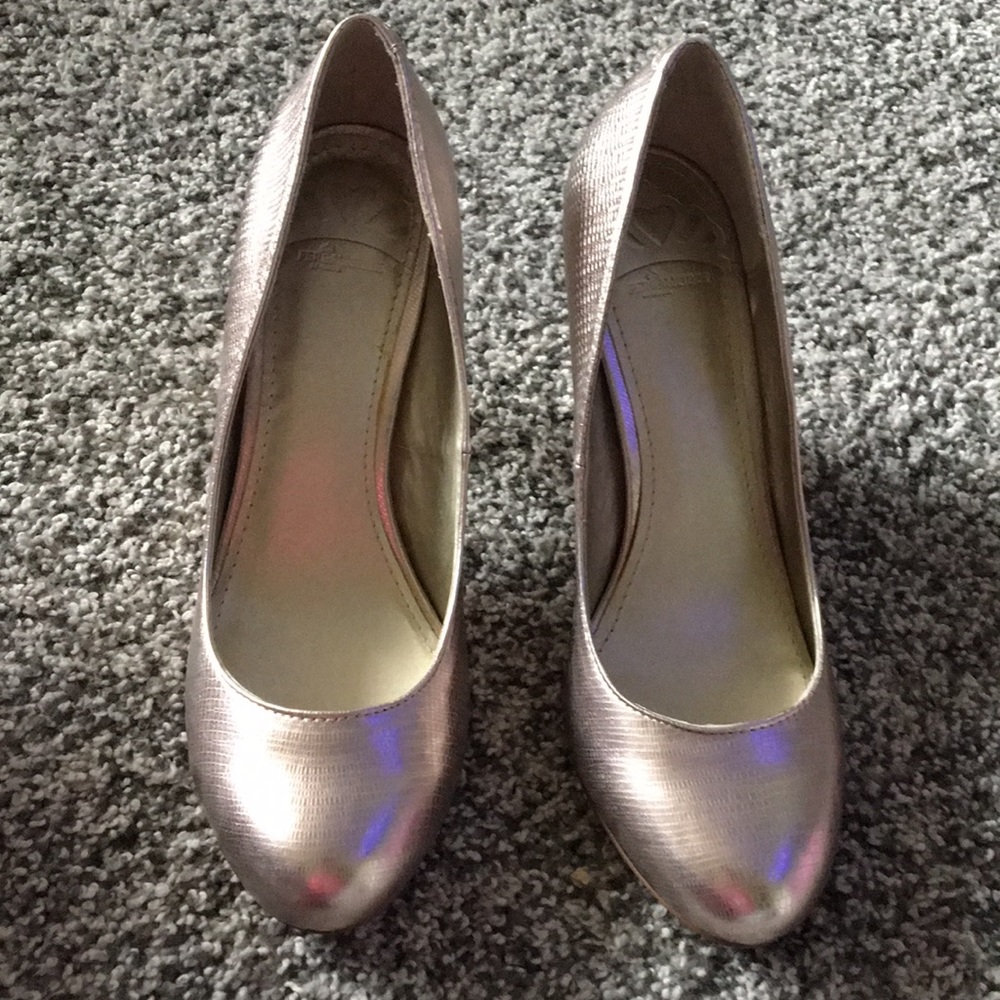 Gold heels